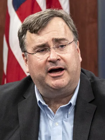Reid Garrett Hoffman