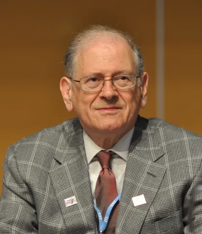 Robert Elliott Kahn